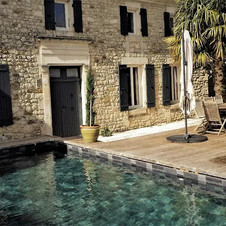 Le Logis Du Breuil - Piscine Privee Saujon