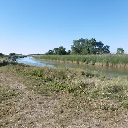Dom wakacyjny Le Logis Du Breuil - Piscine Privee *